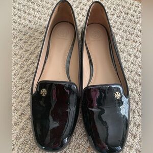 Tory Burch Samantha black patent leather flat loafers